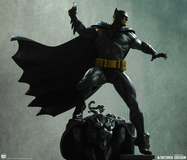 Batman™ (Black and Gray Edition) 24