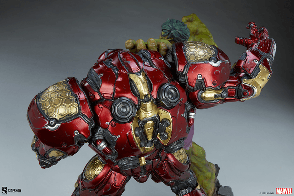 Hulk vs Hulkbuster 8