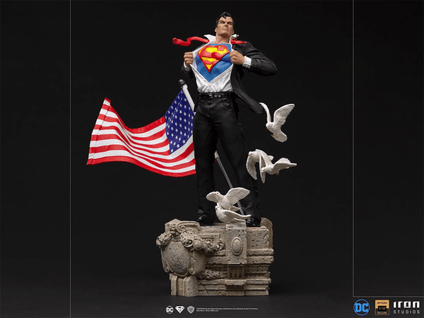 Clark Kent Deluxe 5