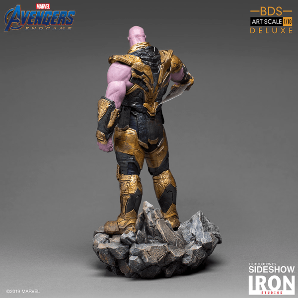 Thanos Orden Negra Deluxe 16