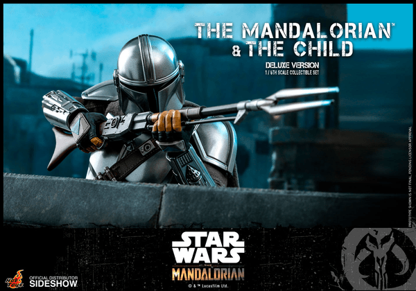  The Mandalorian and The Child (Deluxe) 13