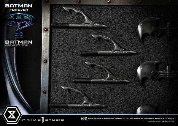 Batman Forever Diorama Museum Masterline Series 1/3 Batman Gadget Wall 49 cm-c8bee00b-8a8d-457f-85e0-03557ec41a38 15