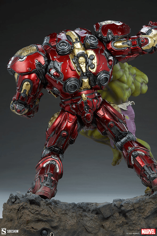 Hulk vs Hulkbuster 12