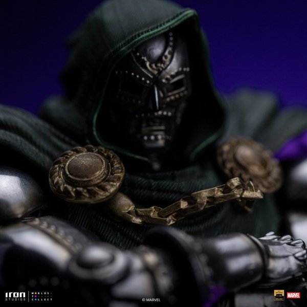 Doctor Doom Deluxe-2a86622c-0108-4631-9fd2-97f3c09d0bc4 12