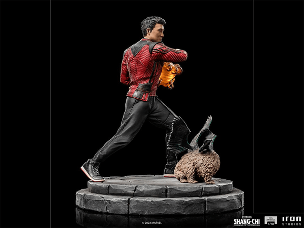 Shang - Chi y Morris 4