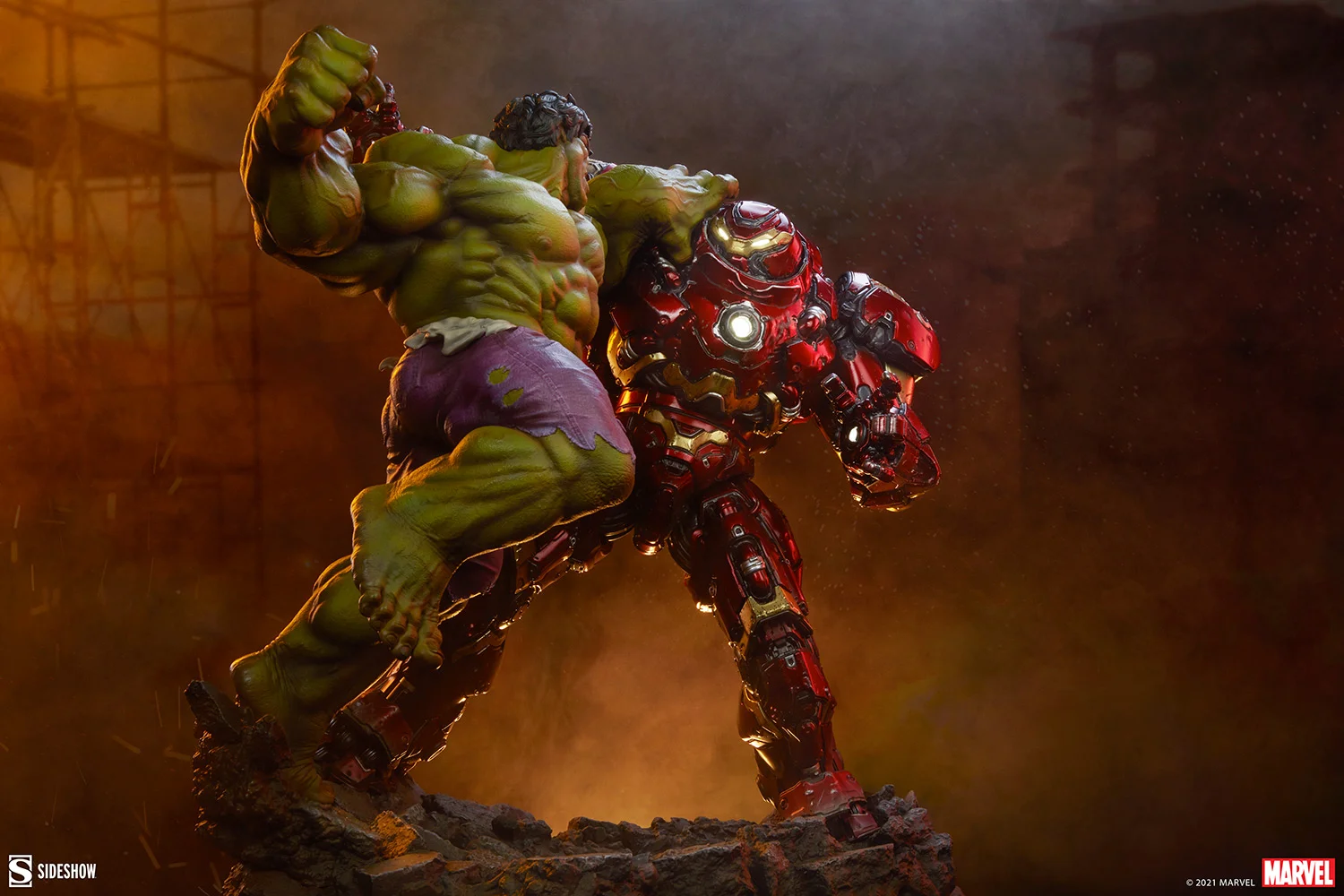 Hulk vs Hulkbuster 1