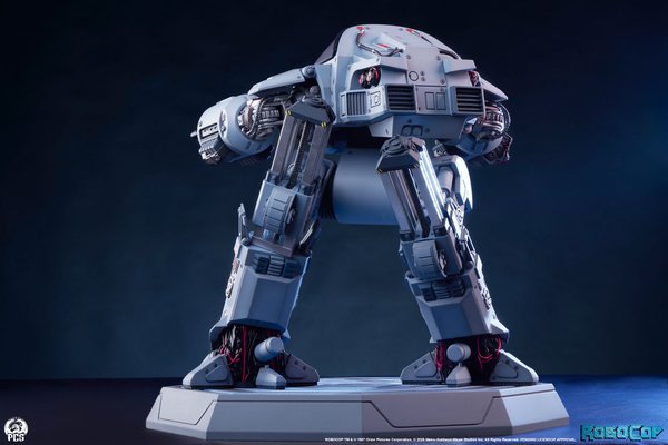 ED-209-1b82c583-c49b-4d60-8a4d-82a4da244863 8