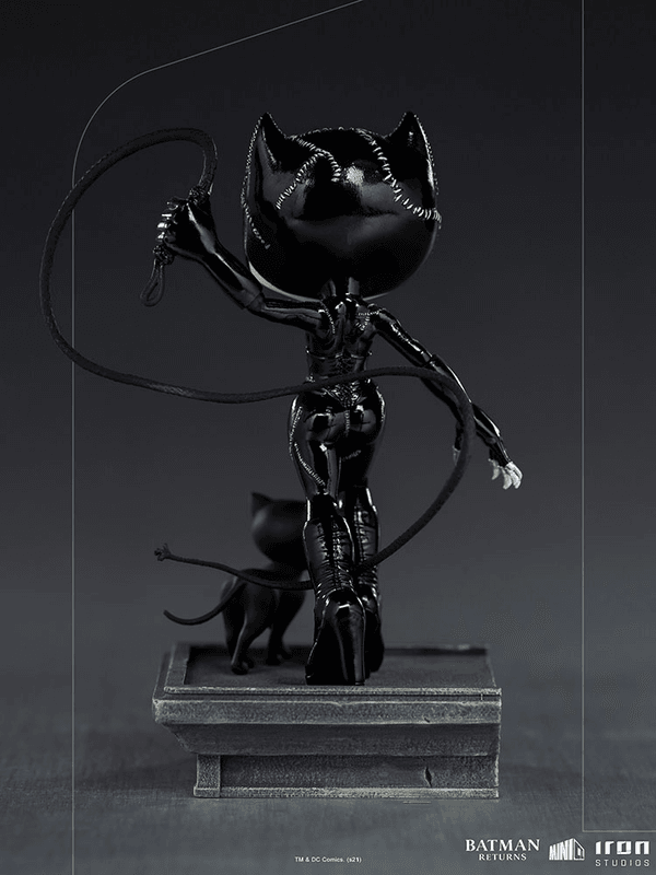 Catwoman MiniCo 5