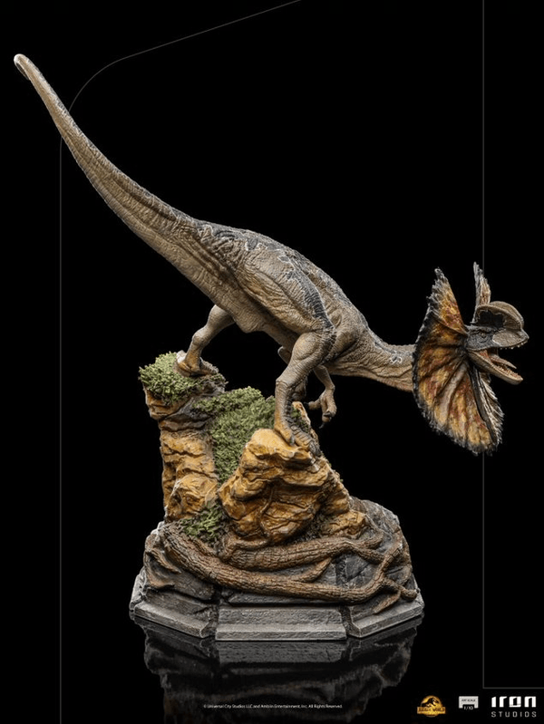 Dilophosaurus-70512425-c101-4179-933e-e28b276b9e4e 9