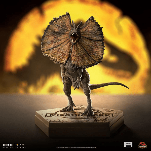 Dilophosaurus-a2b7492e-47e0-4720-898d-672bb7d09876 8