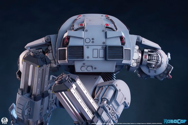 ED-209-1b82c583-c49b-4d60-8a4d-82a4da244863 15
