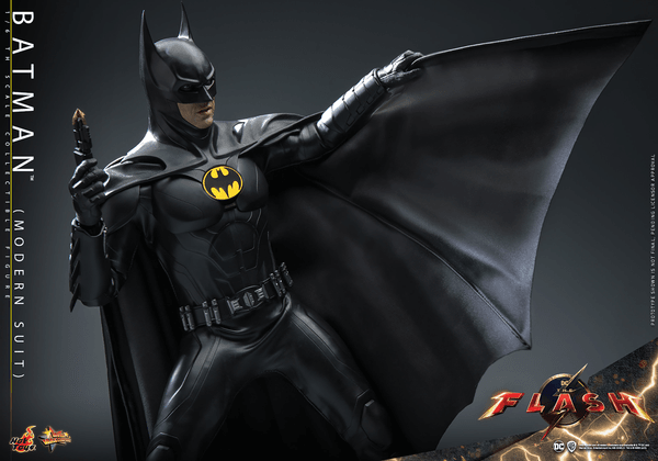 Batman (Modern Suit) 6