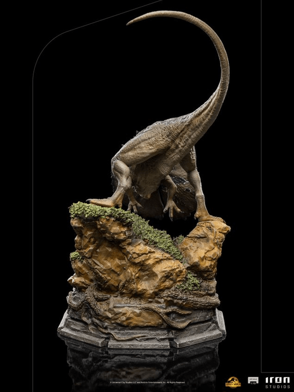 Dilophosaurus-70512425-c101-4179-933e-e28b276b9e4e 8