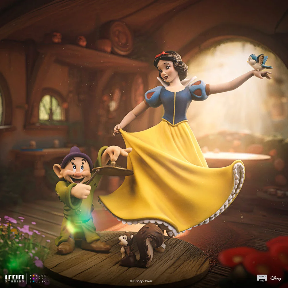 Snow White-ac932330-0406-4e16-b311-b08c3ff66e0e 1