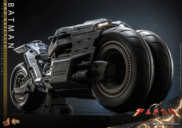 Batman and Batcycle 9