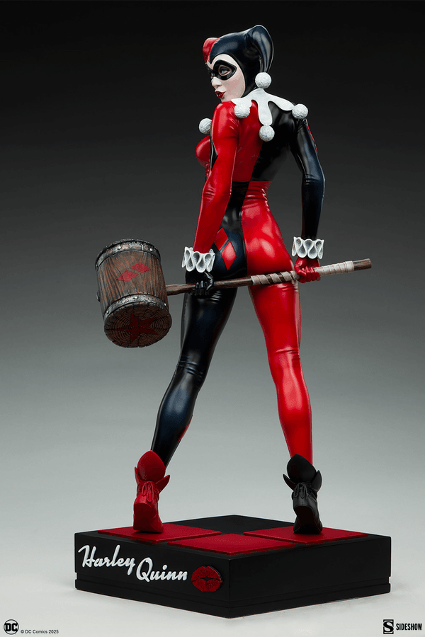 Harley Quinn-b89953bb-21a3-491c-8009-a33cc8145923 8