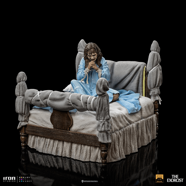 Possessed Regan MacNeil Deluxe 1