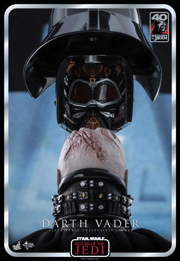 Darth Vader™ (Return of the Jedi 40th Anniversary Collection) 6