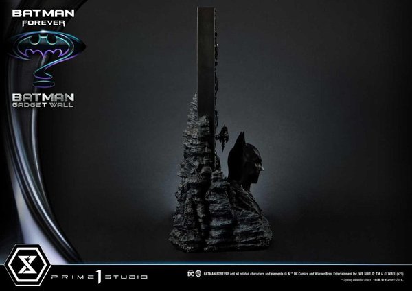Batman Forever Diorama Museum Masterline Series 1/3 Batman Gadget Wall 49 cm-c8bee00b-8a8d-457f-85e0-03557ec41a38 13