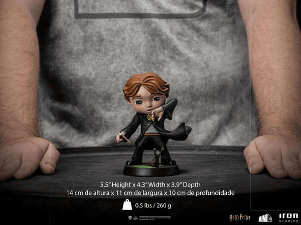 Ron Weasley con la Varita Rota MiniCo 7