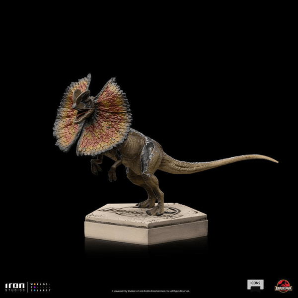 Dilophosaurus-a2b7492e-47e0-4720-898d-672bb7d09876 2