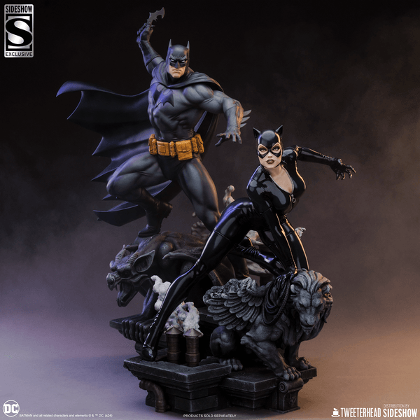 Catwoman-7af5a021-933c-43bf-bce9-1129f7b6703d 6