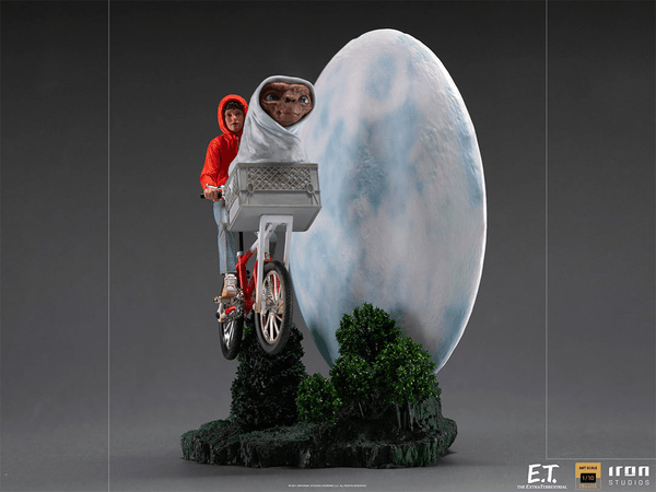E.T. & Elliot 2