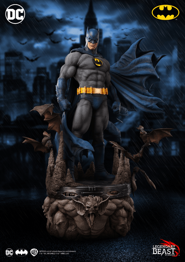 Batman: EDICIÓN PREMIER VARIANTE AZUL/GRIS 15