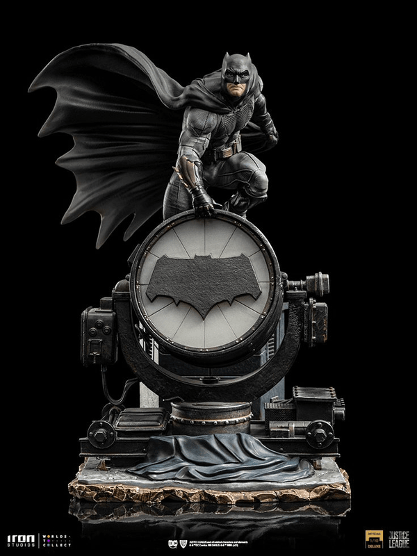 Batman sobre Batiseñal Deluxe 2