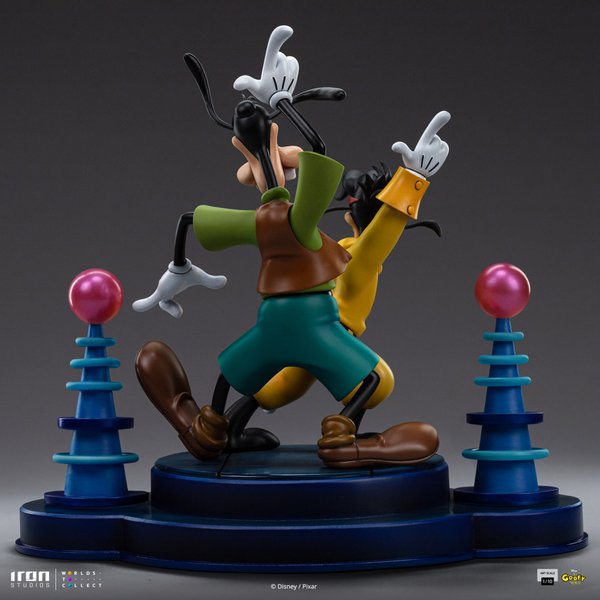 Goofy and Max-614edafa-a260-42f3-a39d-e13c3e70d941 11