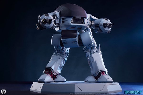 ED-209-1b82c583-c49b-4d60-8a4d-82a4da244863 9