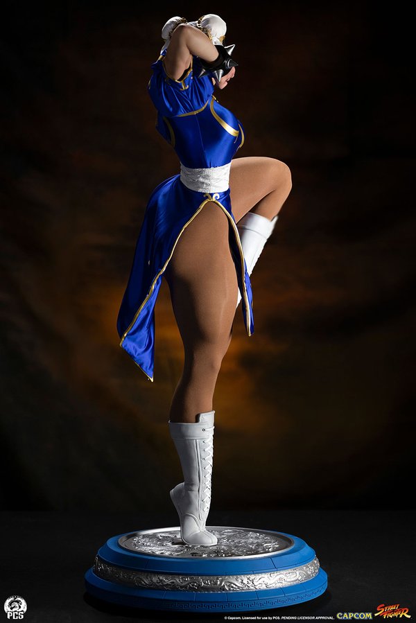 Chun-Li-35d64e9f-d501-4793-9118-8ff5b0391a31 17