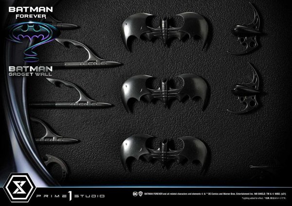 Batman Forever Diorama Museum Masterline Series 1/3 Batman Gadget Wall 49 cm-c8bee00b-8a8d-457f-85e0-03557ec41a38 10