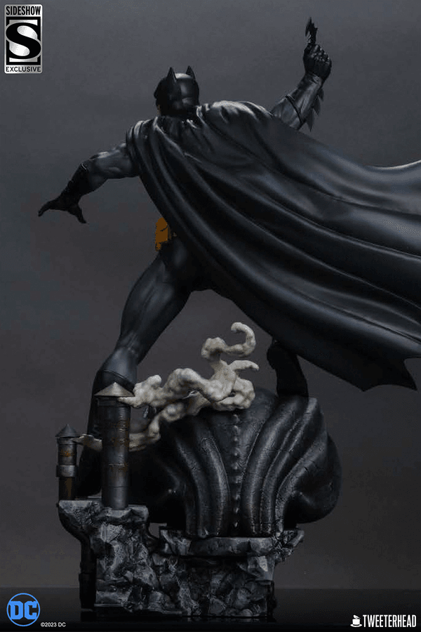 Batman (Gris y Negro Edition) 8
