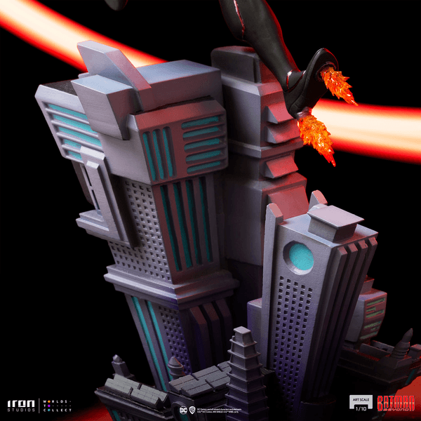 Batman Beyond-69be67e6-b514-448e-b6f3-a5a56674af2c 3