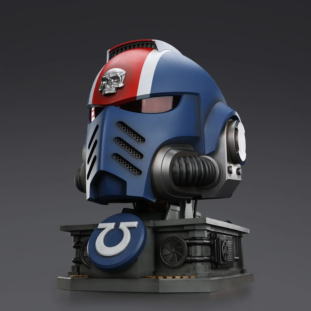Ultramarines Lieutenant Titus MKX Helmet & Display Stand-bfb37bee-86b8-4ce4-867b-ca682e488dfd 1