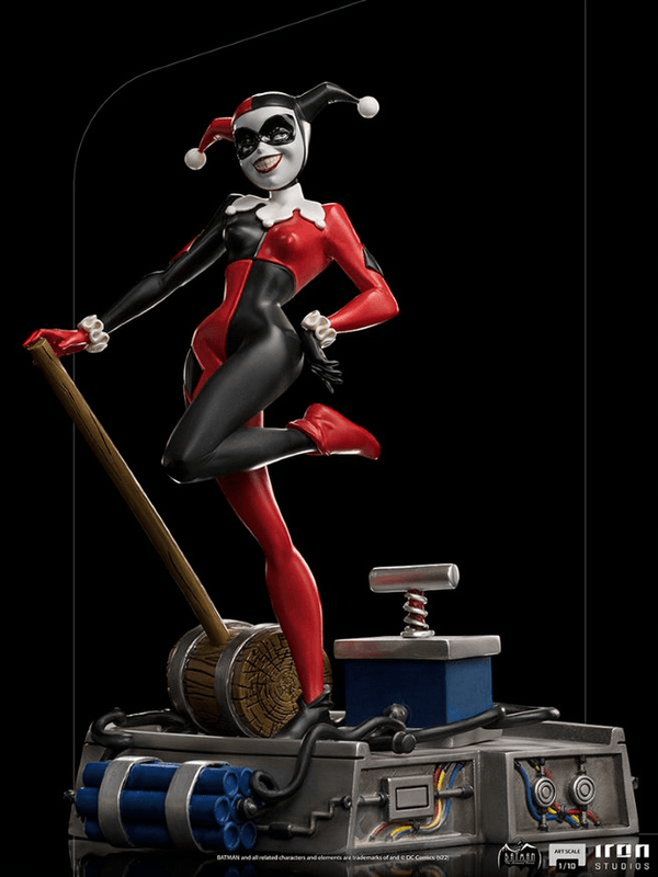 Harley Quinn-5c9f9a88-4490-4ba7-8291-7b7bff661b17 5
