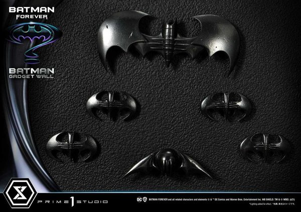 Batman Forever Diorama Museum Masterline Series 1/3 Batman Gadget Wall 49 cm-c8bee00b-8a8d-457f-85e0-03557ec41a38 6