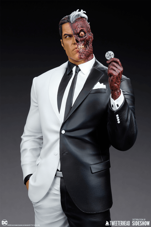 Two-Face-05d3605d-ffd0-429d-841b-e732605f2395 4