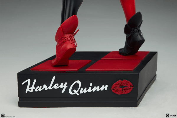 Harley Quinn-b89953bb-21a3-491c-8009-a33cc8145923 13