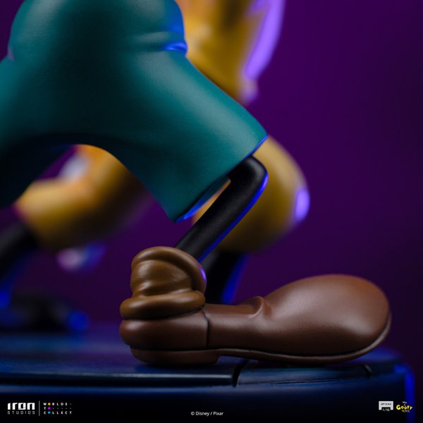 Goofy and Max-614edafa-a260-42f3-a39d-e13c3e70d941 8