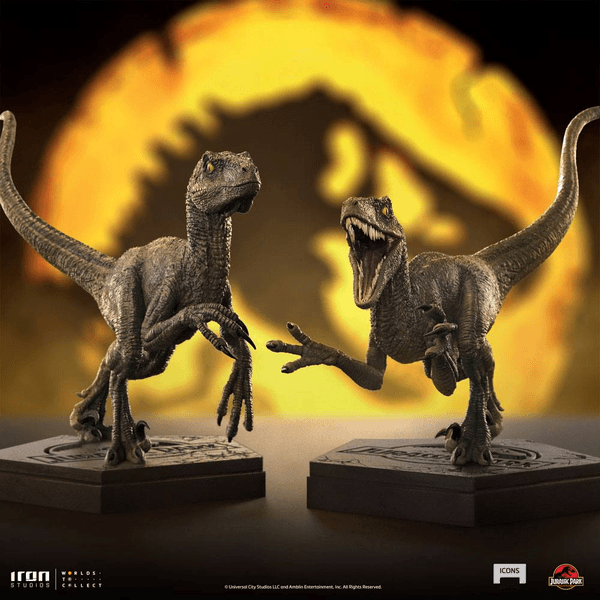 Velociraptor B 8