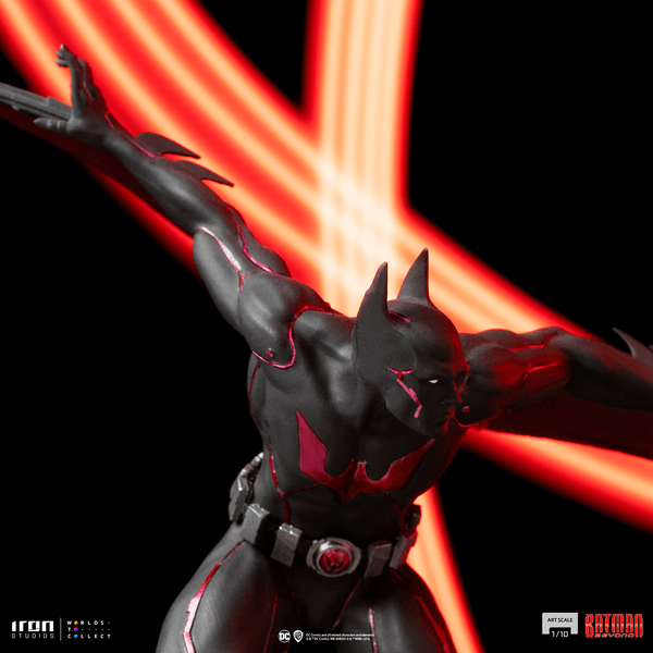 Batman Beyond-69be67e6-b514-448e-b6f3-a5a56674af2c 14