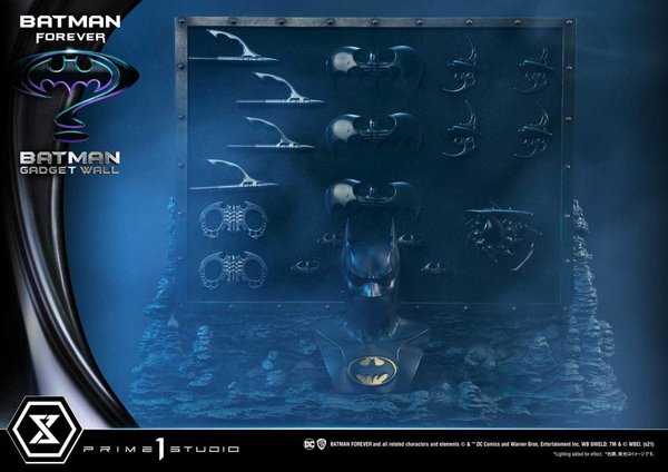 Batman Forever Diorama Museum Masterline Series 1/3 Batman Gadget Wall 49 cm-c8bee00b-8a8d-457f-85e0-03557ec41a38 9