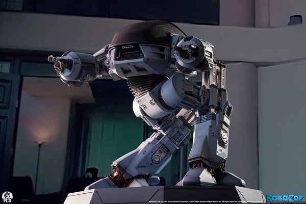 ED-209-1b82c583-c49b-4d60-8a4d-82a4da244863 1