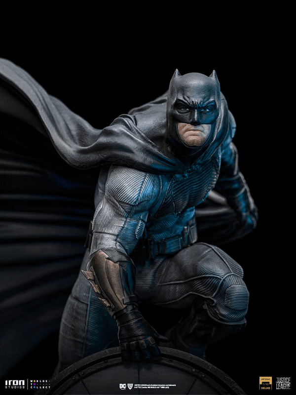 Batman sobre Batiseñal Deluxe 6
