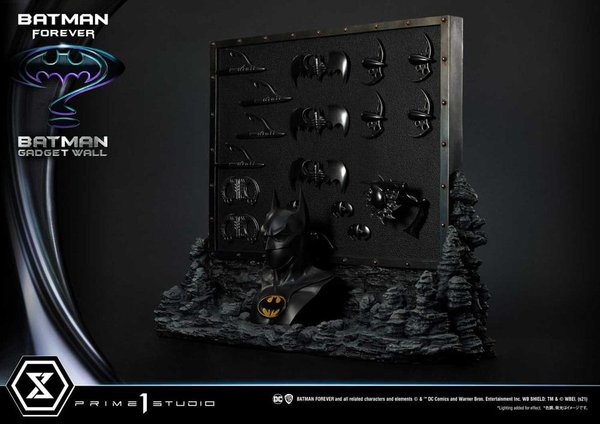 Batman Forever Diorama Museum Masterline Series 1/3 Batman Gadget Wall 49 cm-c8bee00b-8a8d-457f-85e0-03557ec41a38 21