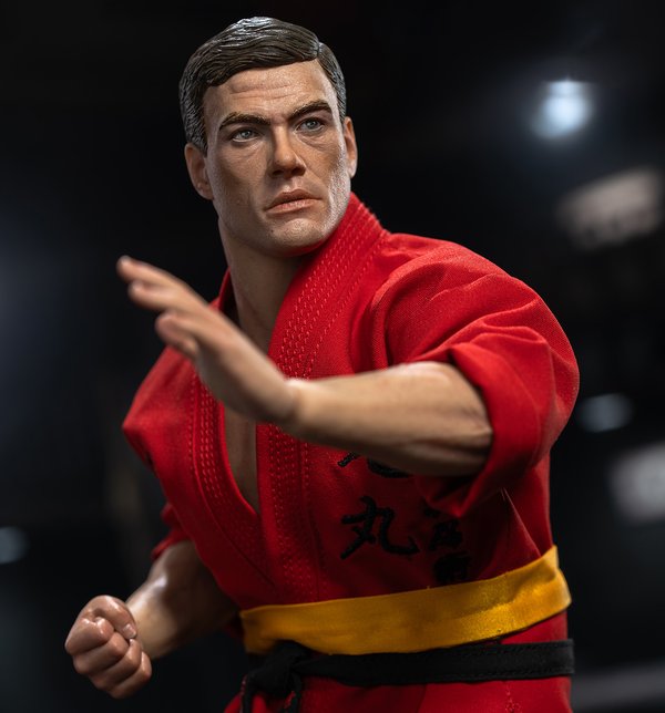 Frank Dux Deluxe-bf29cdb7-a840-4ad7-a0f2-b02b3a0459f4 2