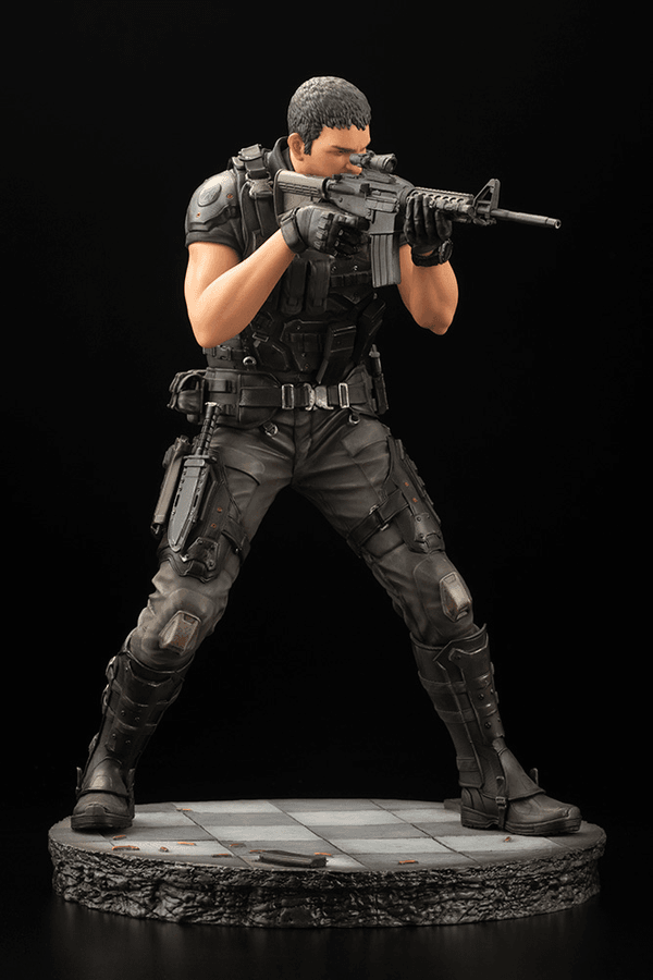 Chris Redfield 13