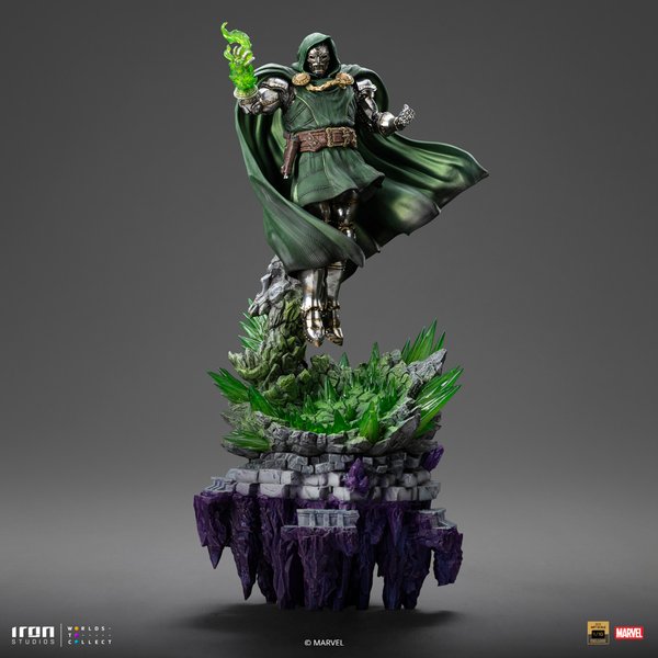 Doctor Doom Deluxe-2a86622c-0108-4631-9fd2-97f3c09d0bc4 6